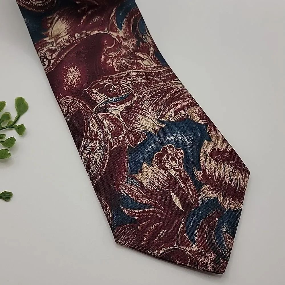 Surrey Silk Tie Paisley in Burgundy and Blue